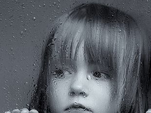 girl sad face HD wallpaper