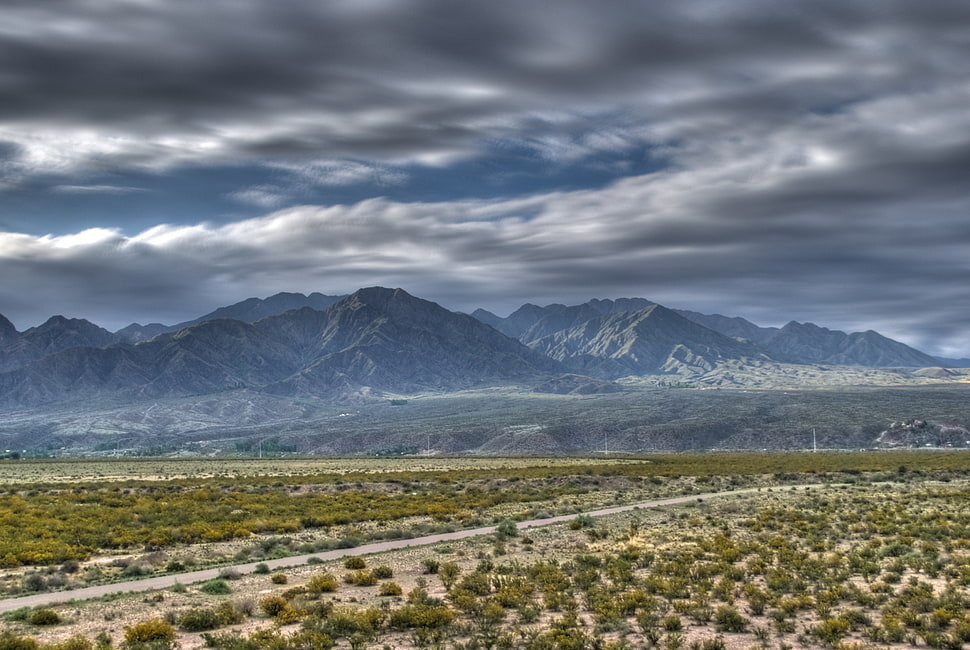 mountain range under cloudy sky during daytime, una HD wallpaper