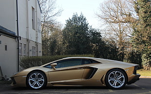 gold coupe HD wallpaper