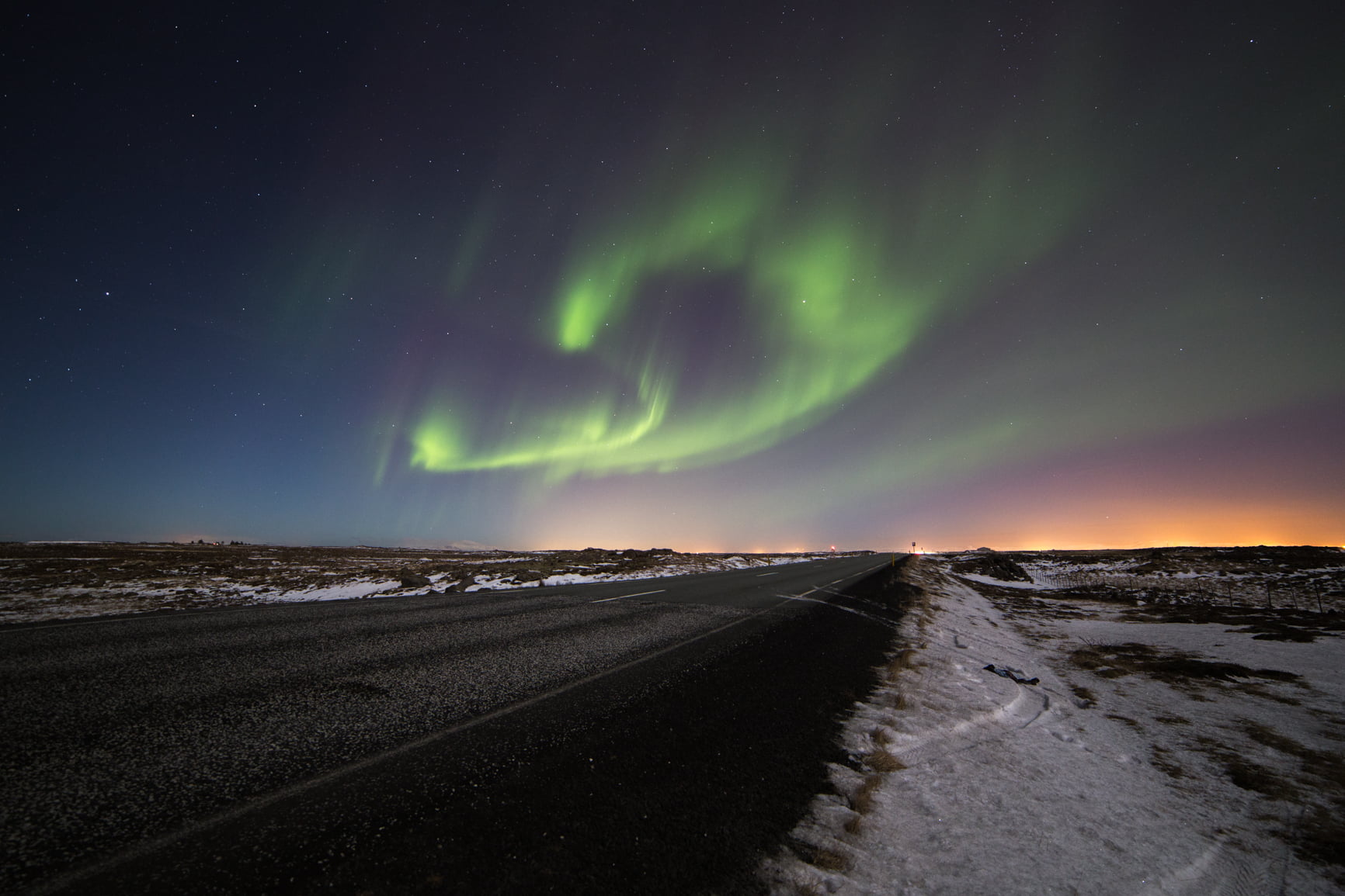 green aurora lgihts, iceland