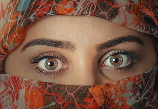 woman wearing orange , black, and gray floral hijab HD wallpaper