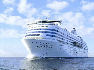 white Silla Serenade cruise, ship, sea, vehicle, cruise ship HD wallpaper