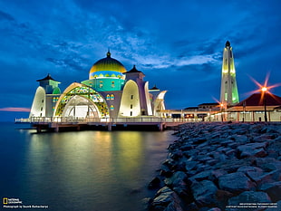 white and brown dome concrete building, architecture, beach, building