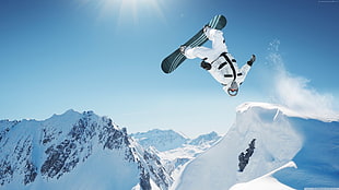 man riding black snowboard HD wallpaper