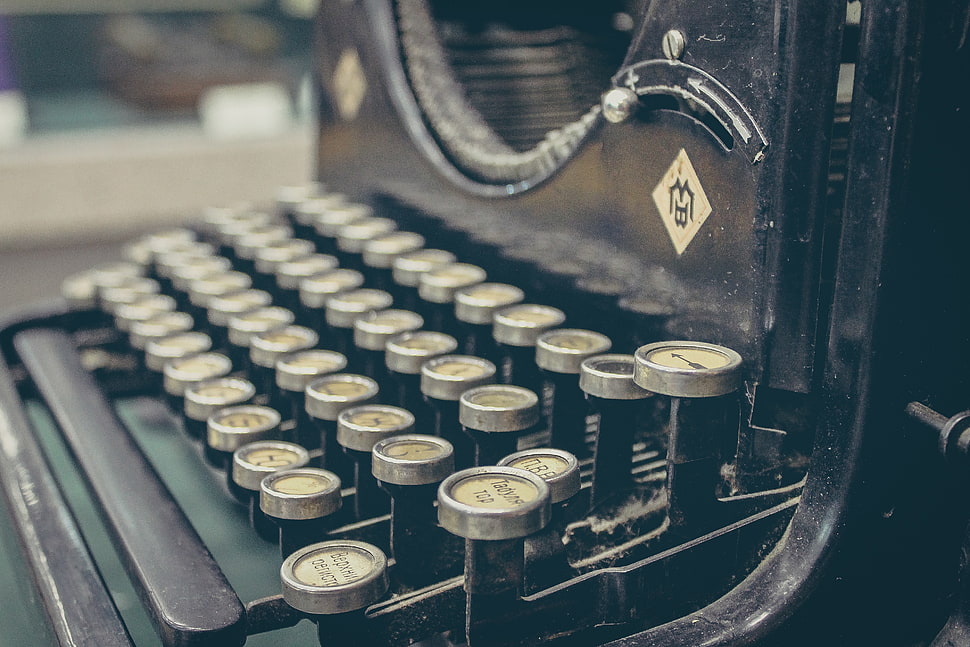 black Braille typewriter HD wallpaper