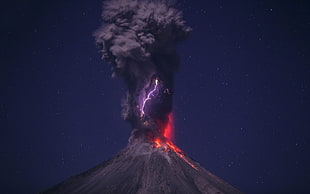 gray volcano, lightning, volcano HD wallpaper