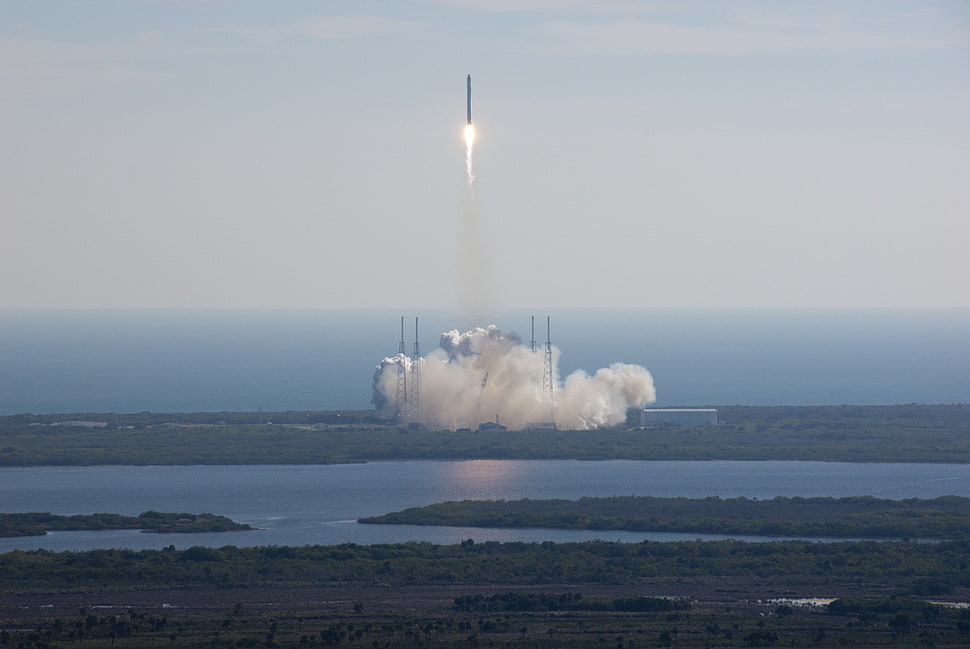 white and brown wooden table, launching, launch pads, SpaceX, Falcon 9 HD wallpaper