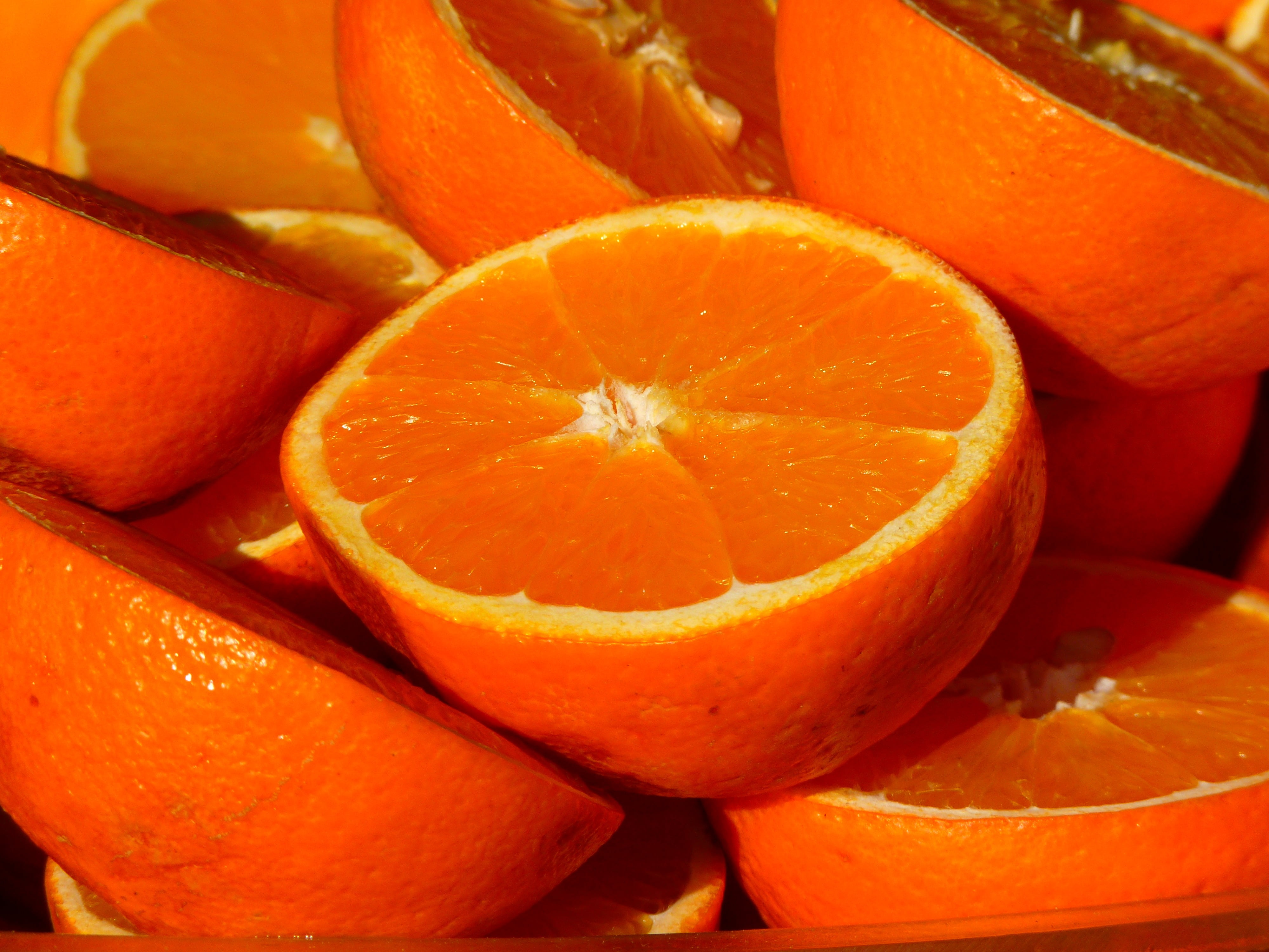 orange fruit slicesd