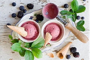 strawberry ice cream on bowls, ice cream, blackberries, wooden surface, leaves
