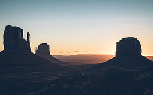 mountains during sunset, desert, sunlight, nature HD wallpaper