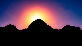 sunrise over the mountain HD wallpaper