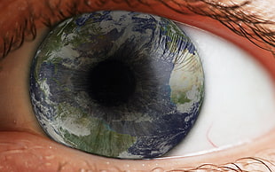 close-up photo of human eye HD wallpaper
