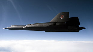 black fighter plane, Lockheed SR-71 Blackbird, military aircraft, aircraft, vehicle HD wallpaper