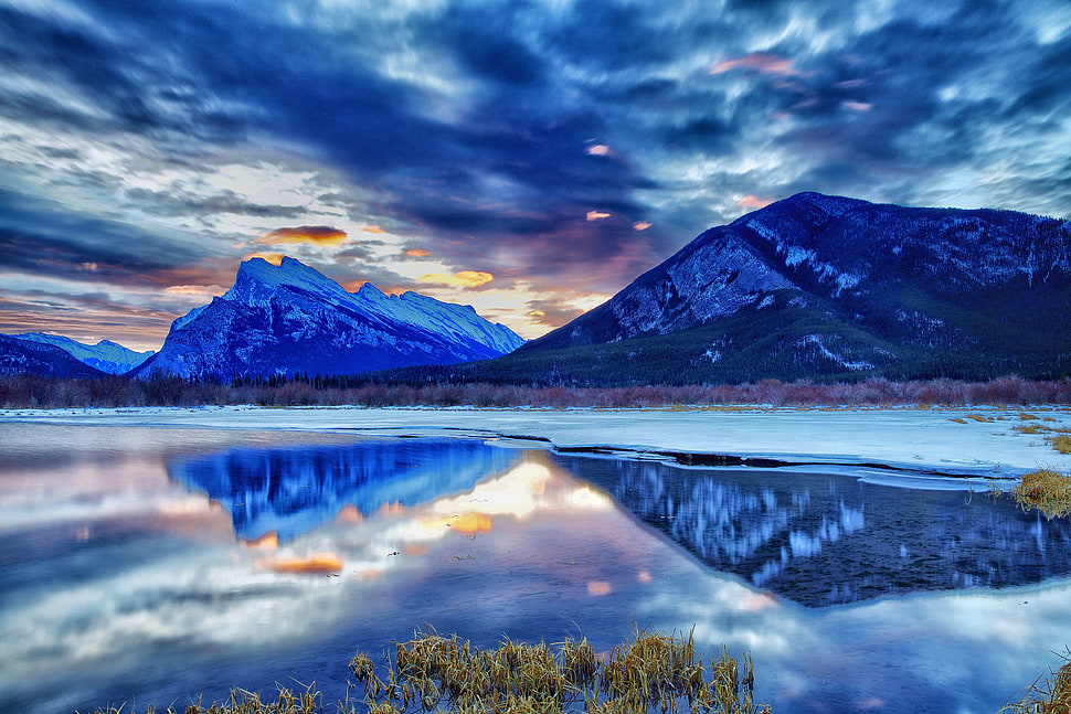 mountain ranges HD wallpaper
