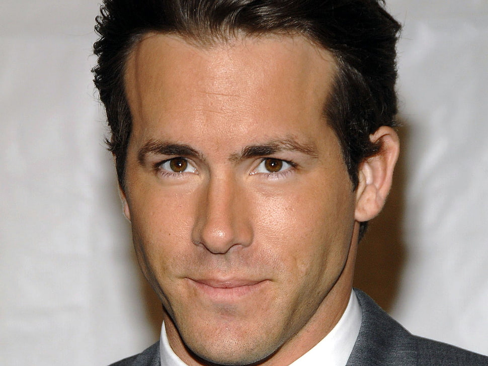 man wearing suit jacket HD wallpaper