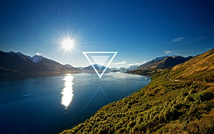 body of water and summit, landscape, nature, digital art, triangle