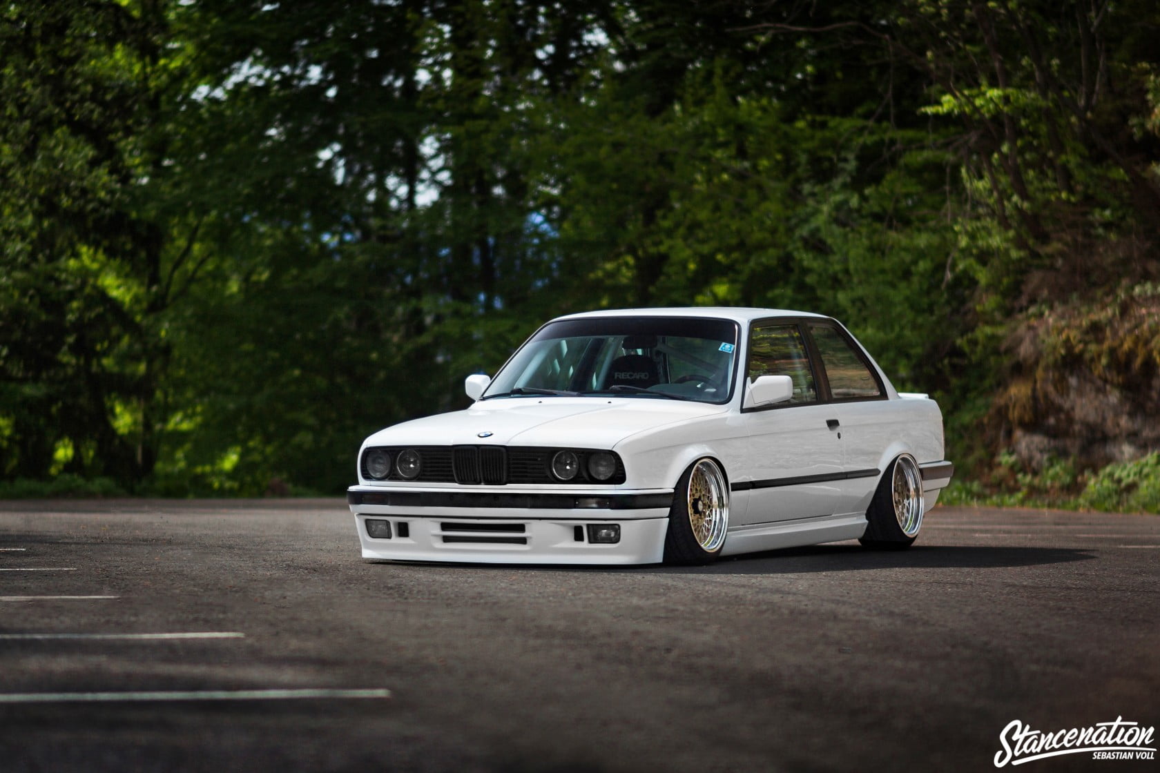 White Bmw E34 Bmw Bmw E30 Stancenation Camber Hd Wallpaper