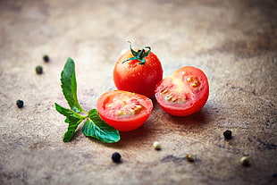 red tomatoes, tomatoes, vegetables, food