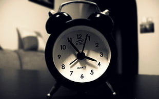 selective focus photography of black alarm clock at 3:50 HD wallpaper