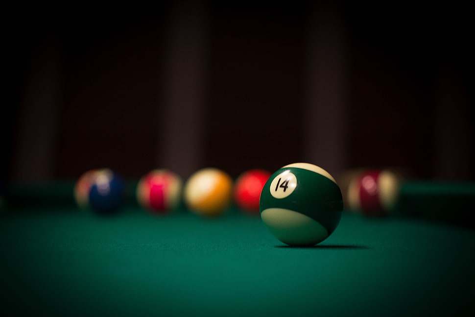 selective focus photography of Number 14 billiard ball on billiard table HD wallpaper