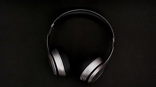 black and gray wireless headphones, photography, headphones, Beats