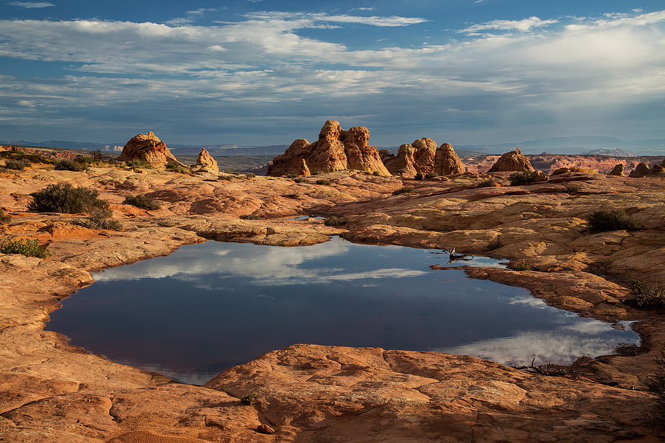 clear water in the middle of mountain under cloudy sky, vermilion cliffs national monument, arizona HD wallpaper