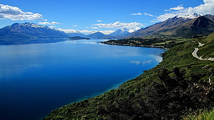 sea beside mountain nature photography, landscape, lake, mountains, New Zealand