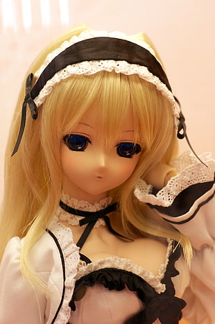 yellow haired female doll HD wallpaper
