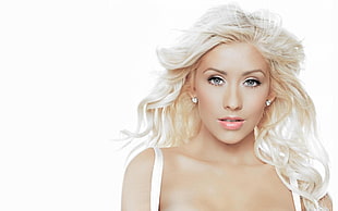 blond woman with silver stud earrings HD wallpaper
