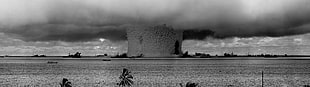 1st nuclear test lunched on sea near warships HD wallpaper