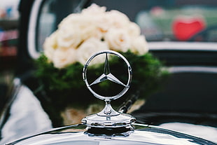 Mercedes Benz emblem HD wallpaper