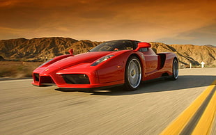 red Ferrari Enzo, Ferrari