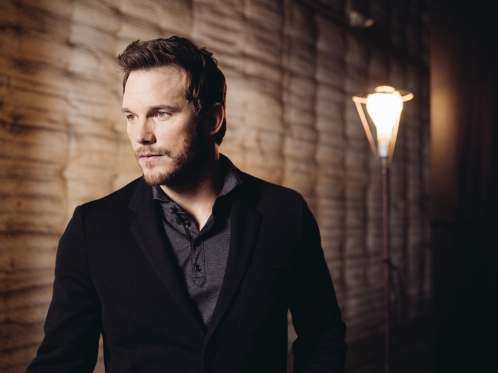 man in black suit jacket photography HD wallpaper
