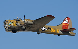 brown A 23190S R aircraft, Boeing B-17 Flying Fortress, star engine HD wallpaper