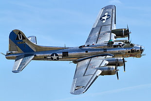 gray plane, Boeing B-17 Flying Fortress, Bomber, airplane, aircraft