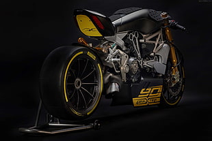black and yellow sport motorcycle