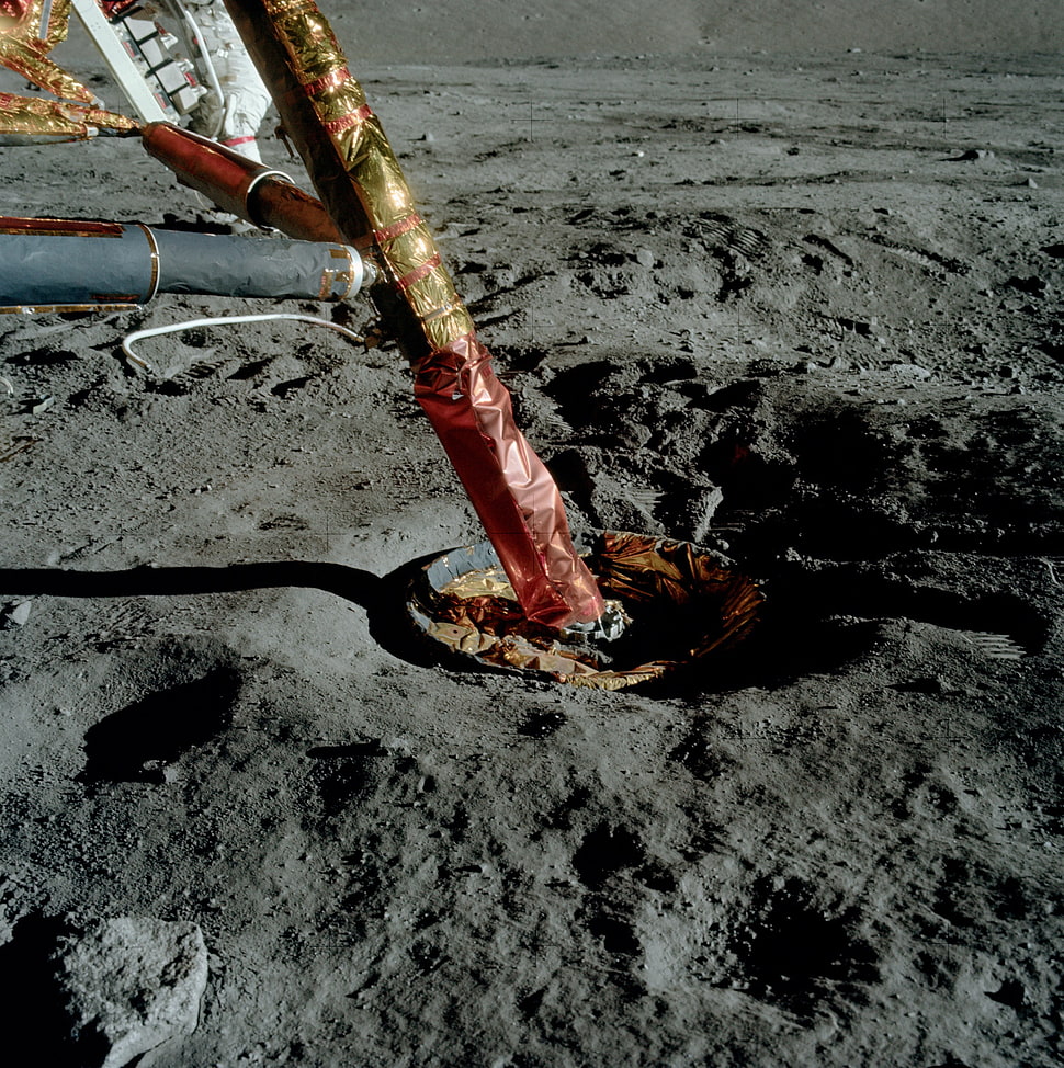 gray and black metal detector, Moon, Apollo, astronaut, history HD wallpaper