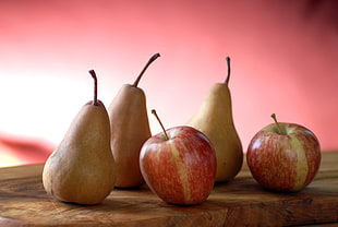 Apples and Pears on wooden table HD wallpaper