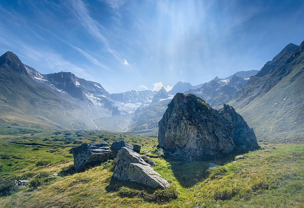 fields and mountains, mountains HD wallpaper