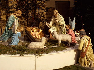 birth of Christ figurines set