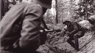 soldier holding gun near tree, military, World War II, combat HD wallpaper