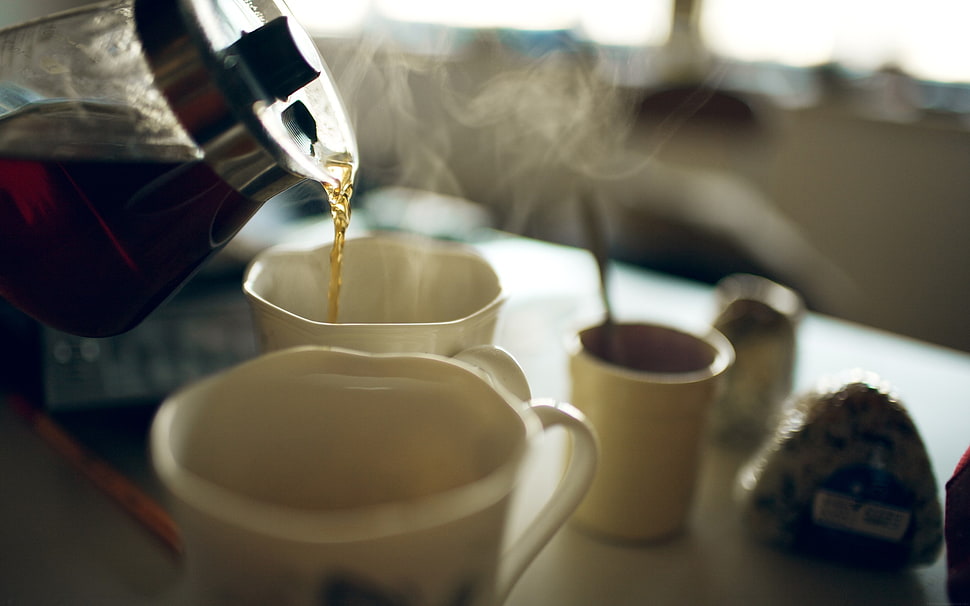 clear glass thermal carafe with coffee HD wallpaper