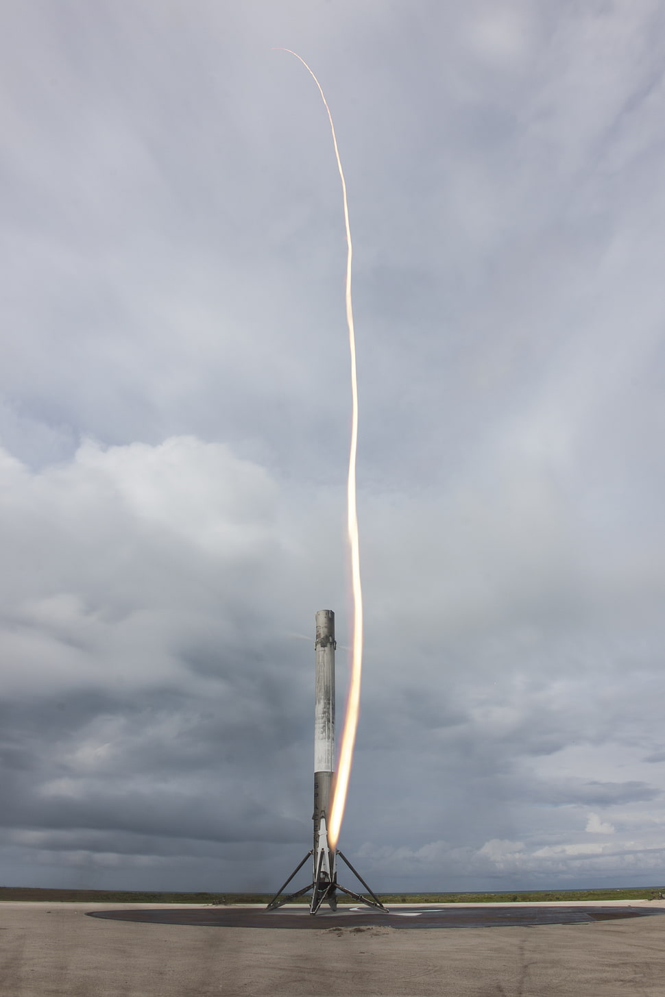gray concrete tower, SpaceX, rocket, long exposure, clouds HD wallpaper
