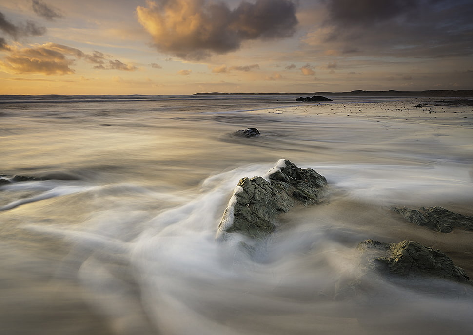 cloudy sea HD wallpaper