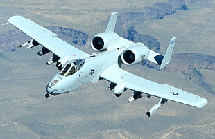 gray military aircraft