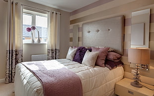 white and pink bedroom set