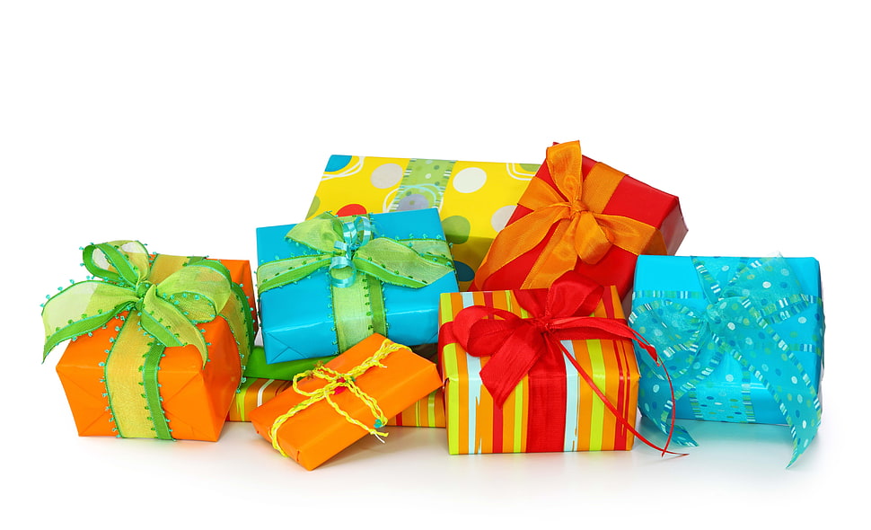 gift boxes HD wallpaper