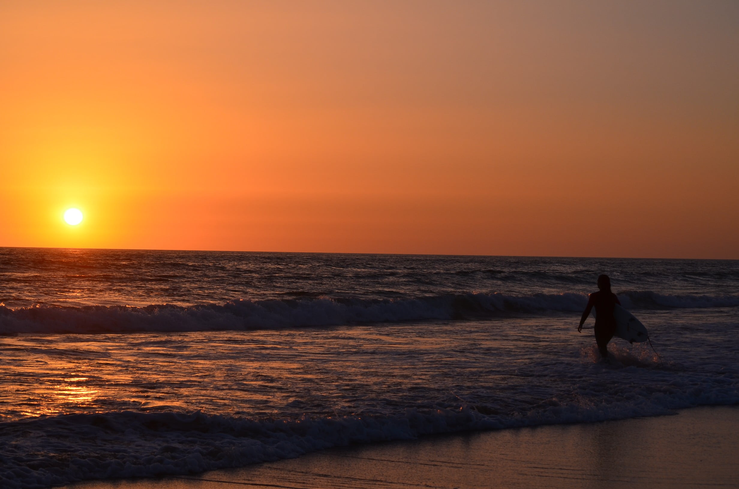 seashore and sun, surfing, sunset, waves, Ozean