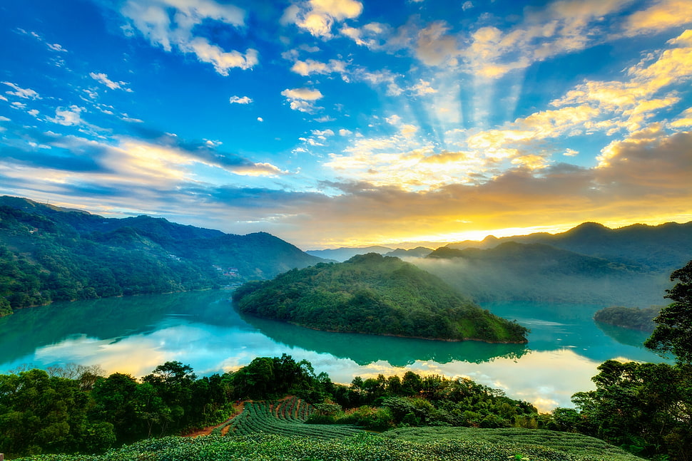 body of water HD wallpaper