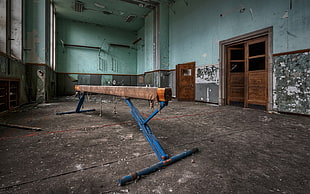 blue and brown metal stand, room, sports, Abandoned city